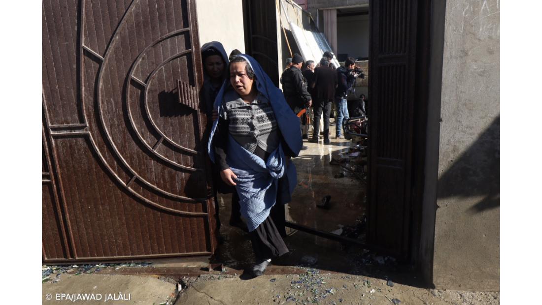 Ataque bombista suicida mata 40 pessoas em Cabul – Imagem 7