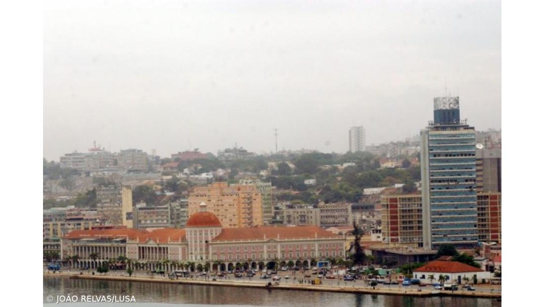 Corpo do antigo Presidente chega hoje a Luanda