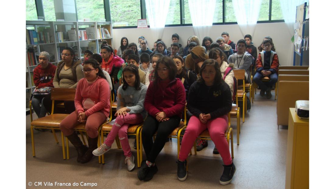 Câmara oferece 129 livros a escola de Ponta Garça – Imagem 2