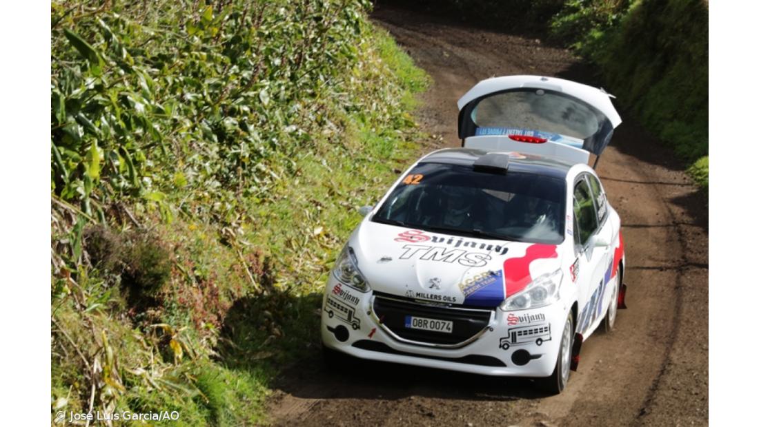 Equipas afinam máquinas para o rali (FOTOGALERIA) – Imagem 9