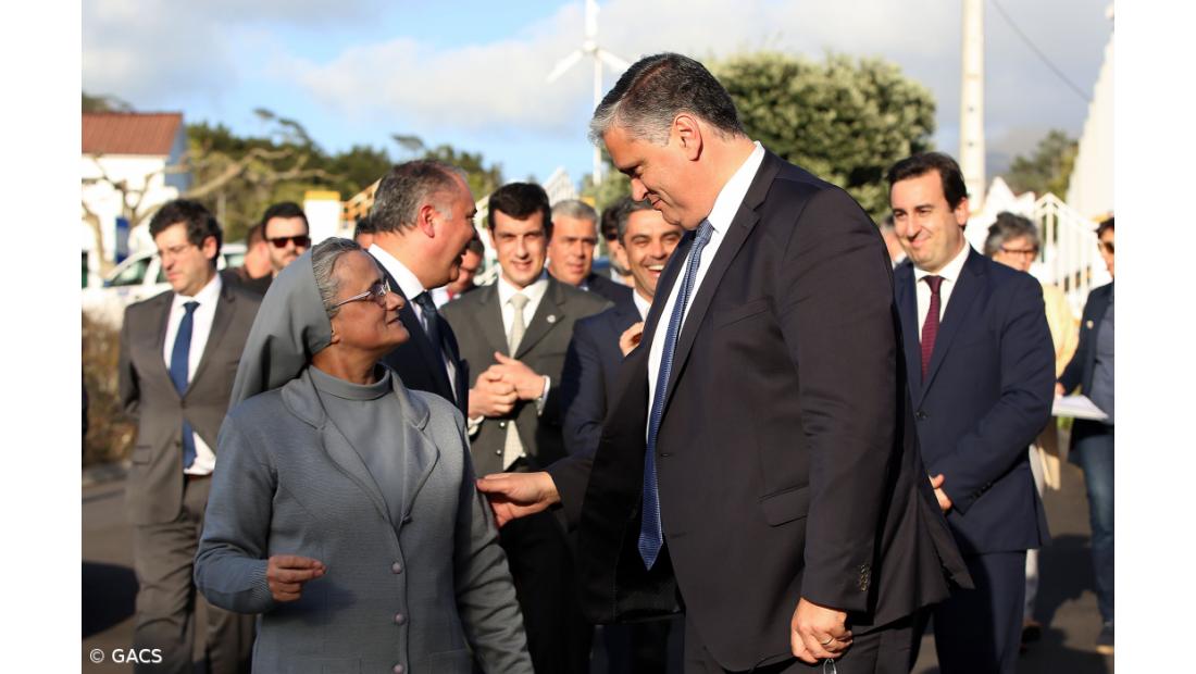 Vasco Cordeiro reitera ideia de não querer "deixar para trás" nenhum açoriano