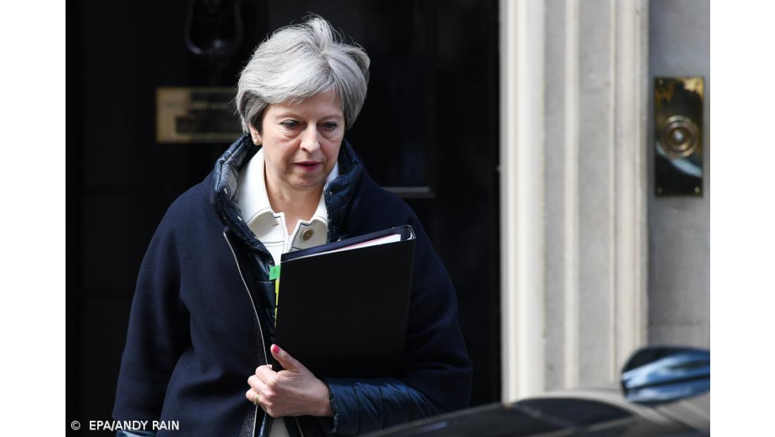 Governo britânico aprovou “colectivamente” rascunho de acordo para sair da UE