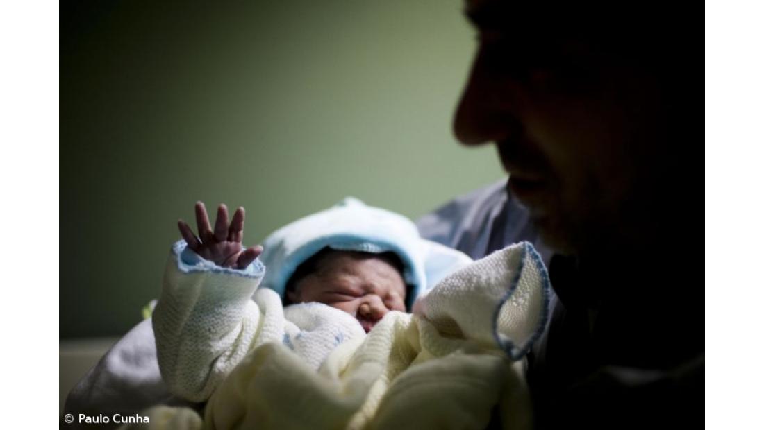 Falta efectivar direitos parentais nas empresas, defende Associação