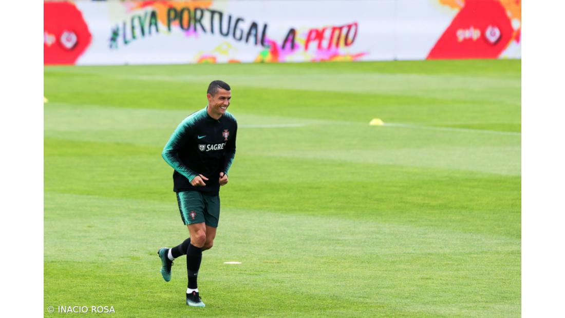 Portugal concentra-se com estreante Domingos Duarte e com Ronaldo em dúvida