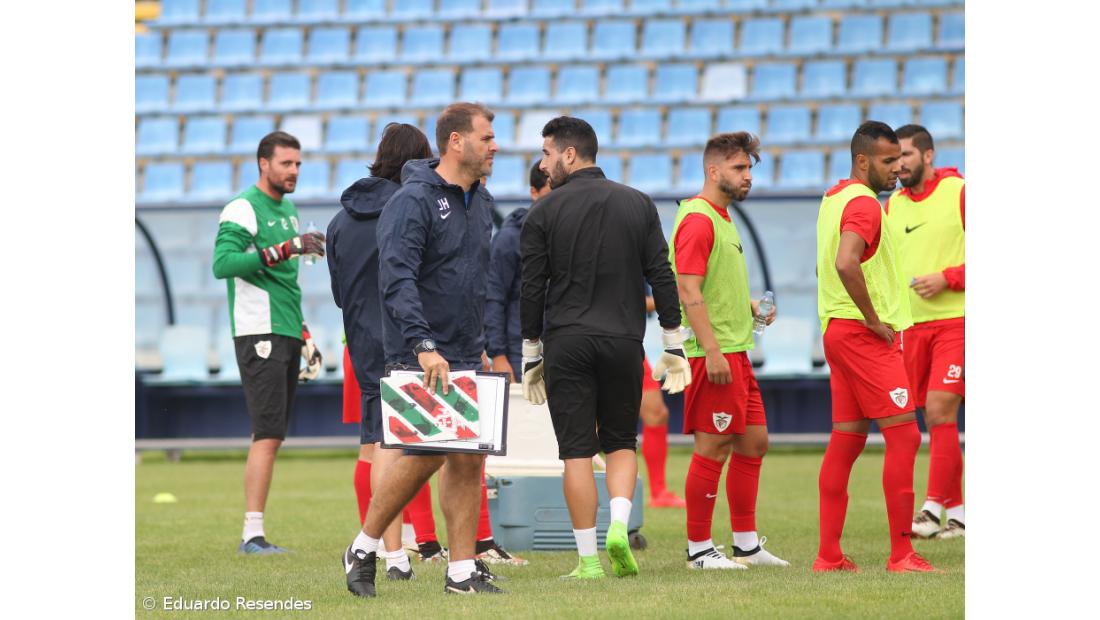 Zé Manuel reforça Santa Clara