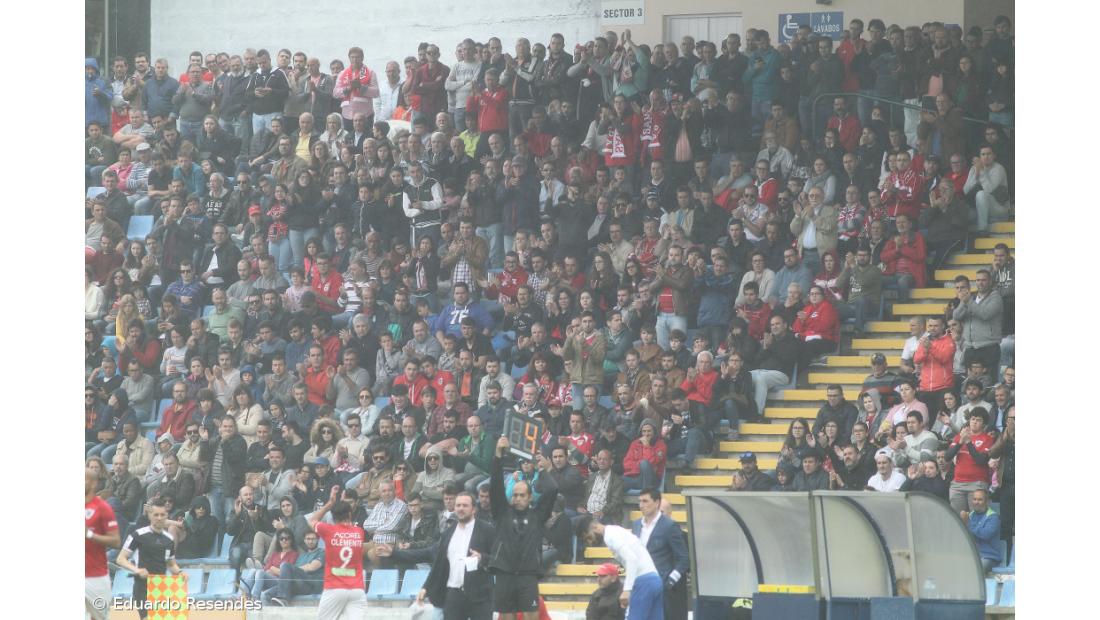 Santa Clara baixa preços dos bilhetes