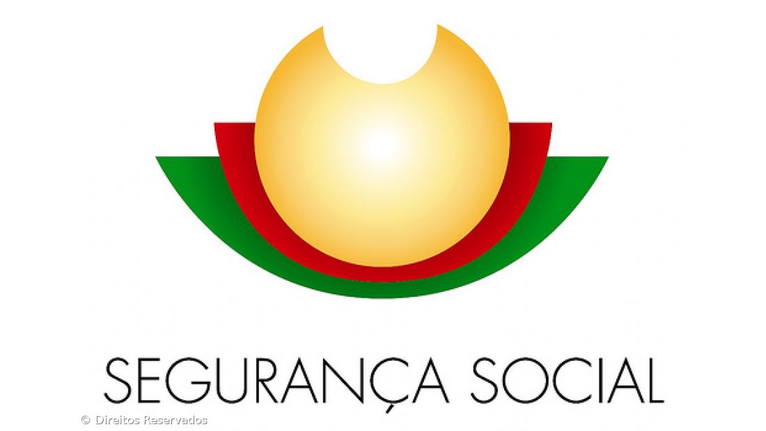 Desempregados notificados para devolver subsídio por "desfasamento" no sistema