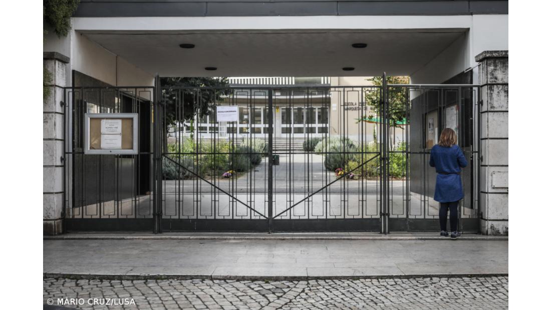 Sindicato de professores entrega pré-avisos de greve para todo o mês de janeiro