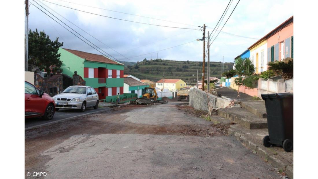 Obras na ordem dos 133 mil euros para remodelação de passeios nas Capelas, Santa Clara e Candelária – Imagem 1