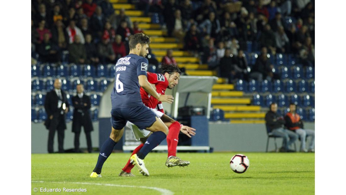 Clemente faz a estreia a titular na I Liga aos 35 anos
