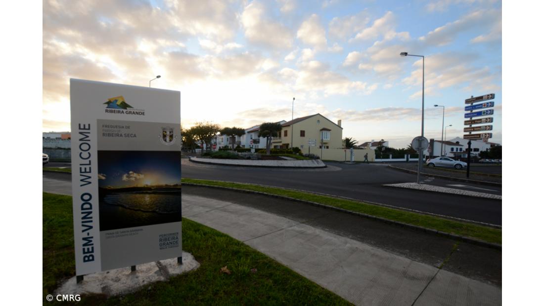 Ribeira Grande investe na sinalética vertical das freguesias do concelho