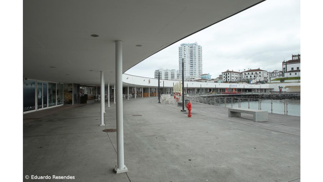﻿Trabalhadores das Portas do Mar ficam na Escola de Hotelaria