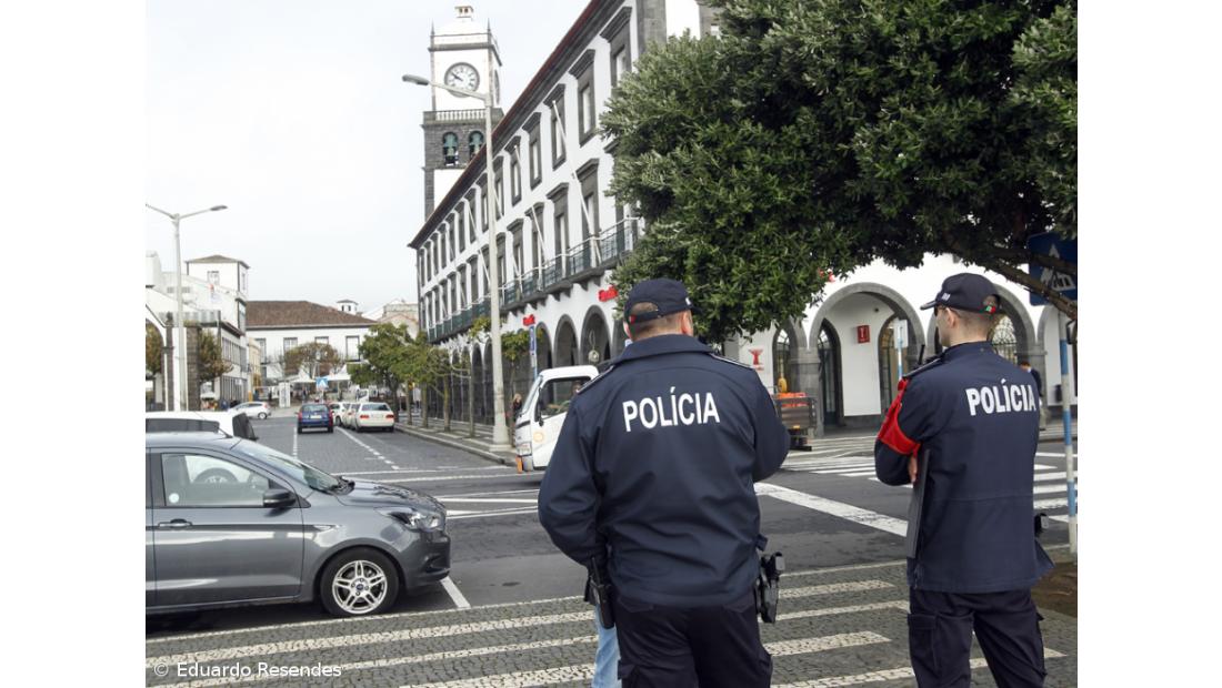 Concentração sem expressão em Ponta Delgada – Imagem 2