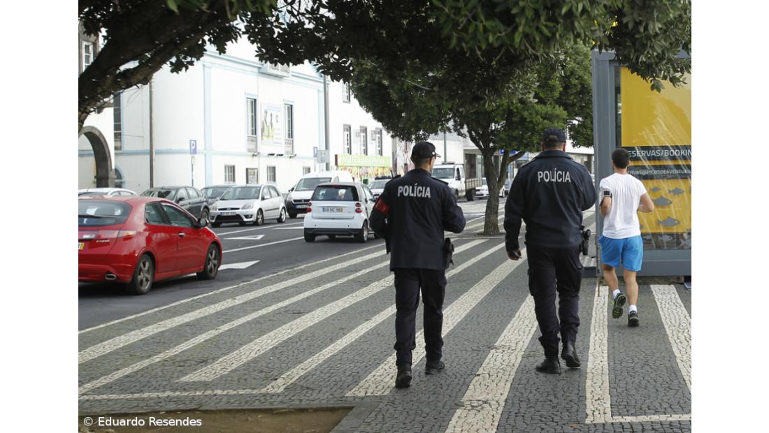 Concentração sem expressão em Ponta Delgada – Imagem 5