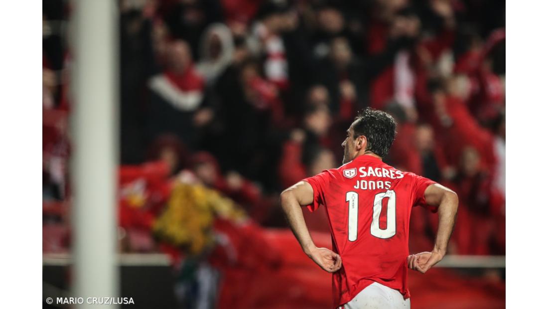 Portimonense fez tremer a Luz, mas Benfica acabou a golear