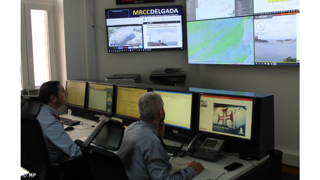 Pescador ferido resgatado a 491km da ilha Terceira