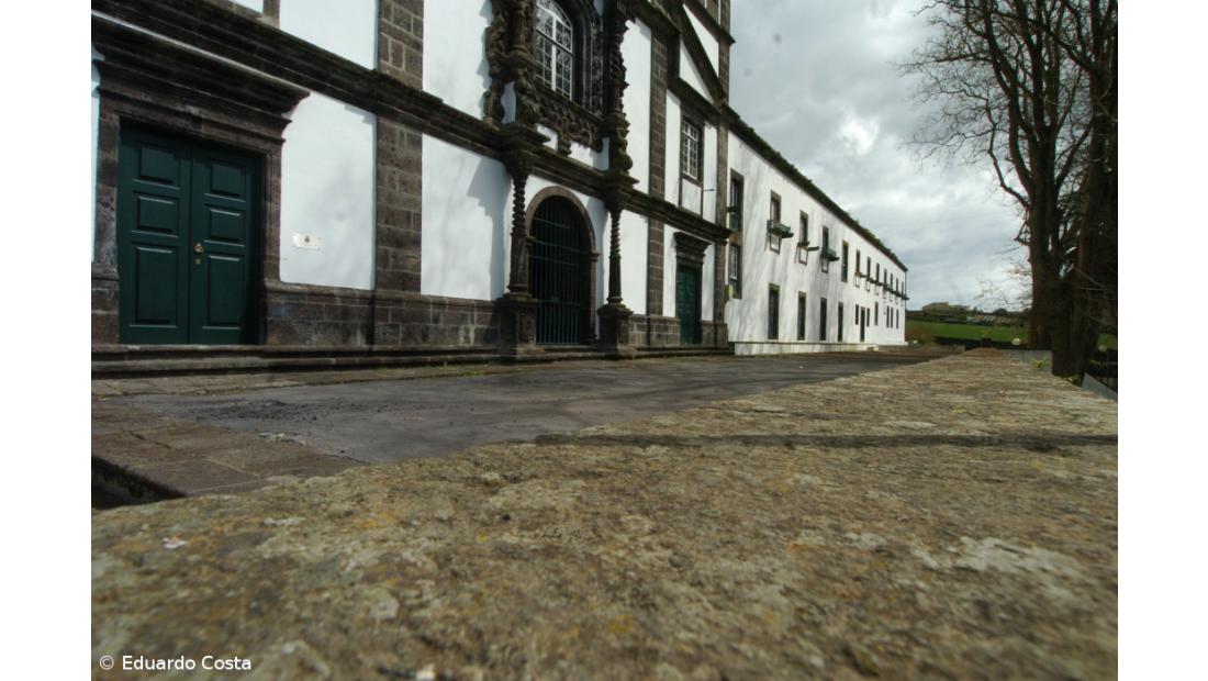 Biblioteca municipal da Lagoa assinala primeiro aniversário