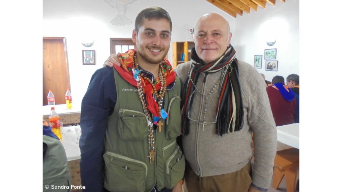 Casa do Povo da Ribeira Grande oferece almoço ao Rancho de Romeiros da Matriz – Imagem 2