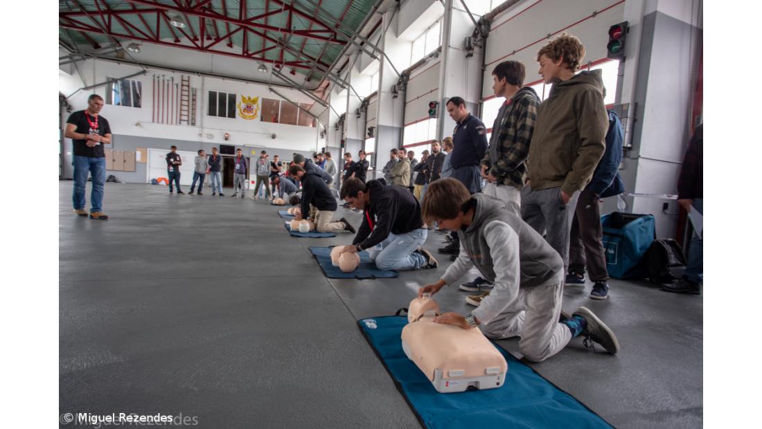 Surfistas de ondas grandes reuniram-se na Ribeira Grande para mega evento  – Imagem 4
