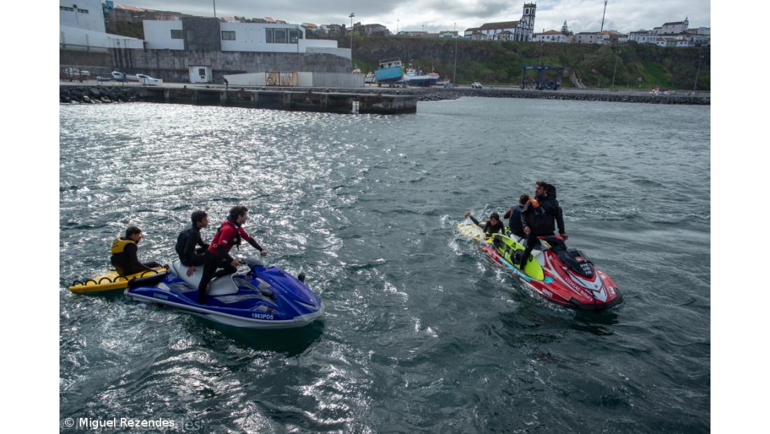 Surfistas de ondas grandes reuniram-se na Ribeira Grande para mega evento  – Imagem 3
