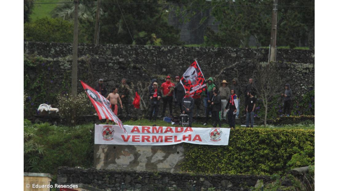 Claque impedida de entrar e acusa PSP de agressões