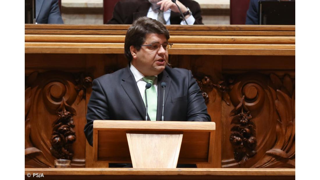 PS afirma que acolhe preocupações de Marcelo na origem do veto à lei do mar 