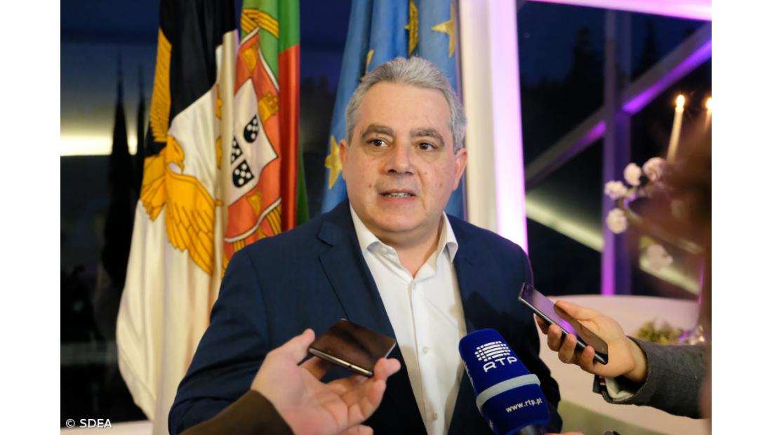 Governo dos Açores esclarece que várias reivindicações do SINTAP já foram aplicadas