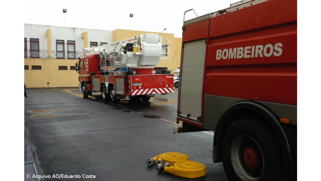 Bombeiros de São Miguel dão apoio a outras ilhas por causa do furacão