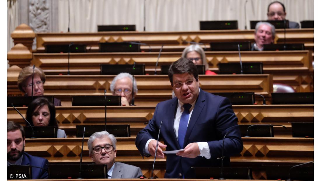 Socialistas destacam transferência da República de verba para aumentar pista do aeroporto da Horta