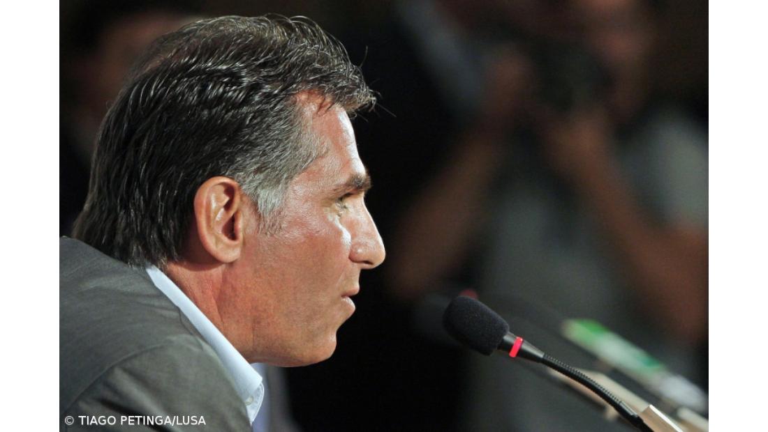 Queiroz adia comentários para "momento mais oportuno"