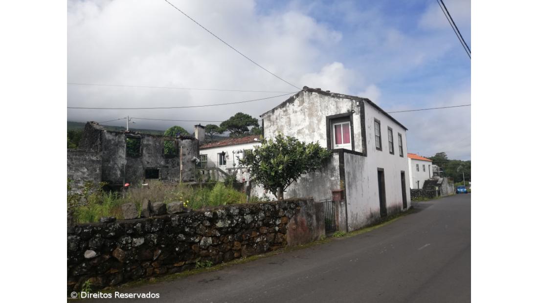 Almeida Firmino E o poeta,  ainda existe? – Imagem 7