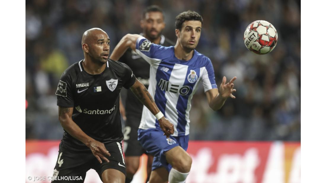 FC Porto junta-se ao Benfica na liderança provisória da I Liga