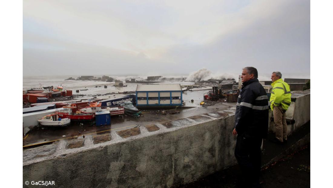 Vasco Cordeiro enaltece sentido de responsabilidade dos açorianos e profissionalismo de todos os envolvidos nas operações – Imagem 4