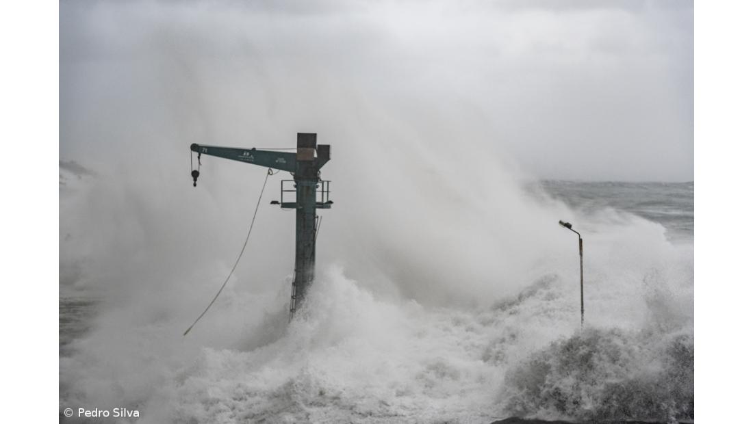 Fotogaleria passagem do furacão Lorenzo pela ilha do Pico – Imagem 1