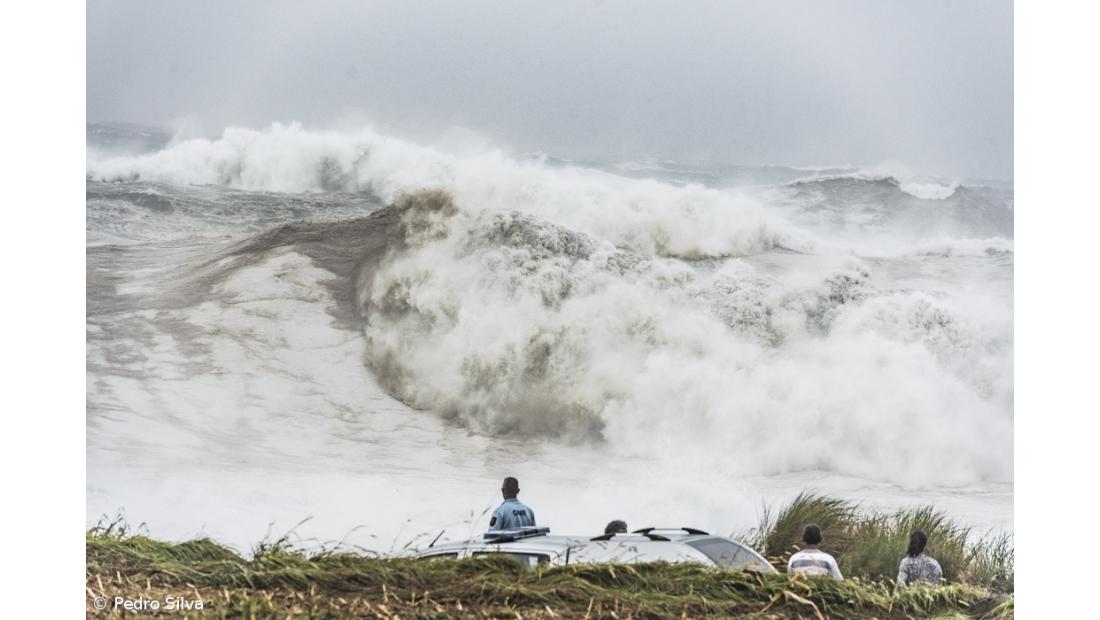 Fotogaleria passagem do furacão Lorenzo pela ilha do Pico – Imagem 5