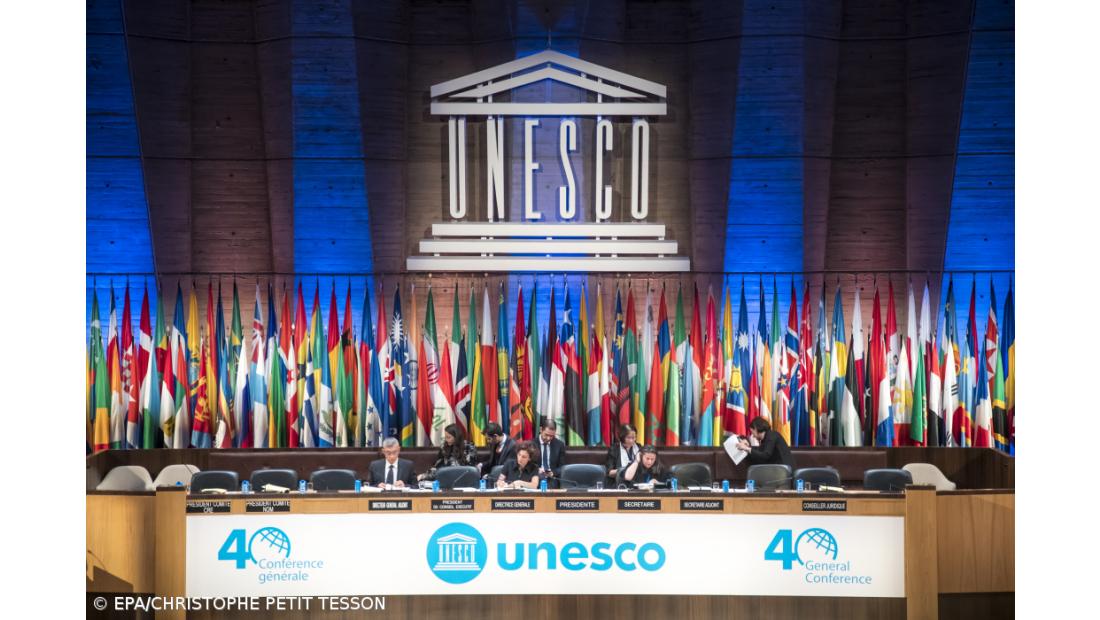 Unesco retira porto de Liverpool da lista de património mundial