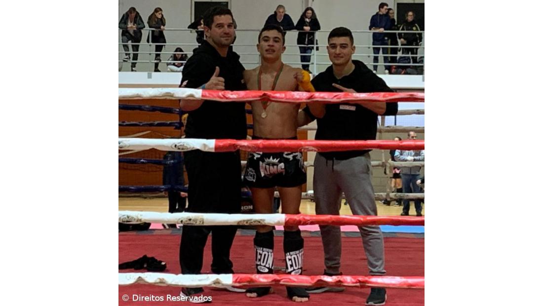 Gonçalo Silva traz medalha de ouro para o Arrifes Kickboxing Clube  – Imagem 2