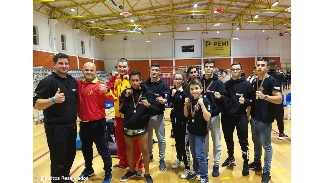 Gonçalo Silva traz medalha de ouro para o Arrifes Kickboxing Clube  – Imagem 3