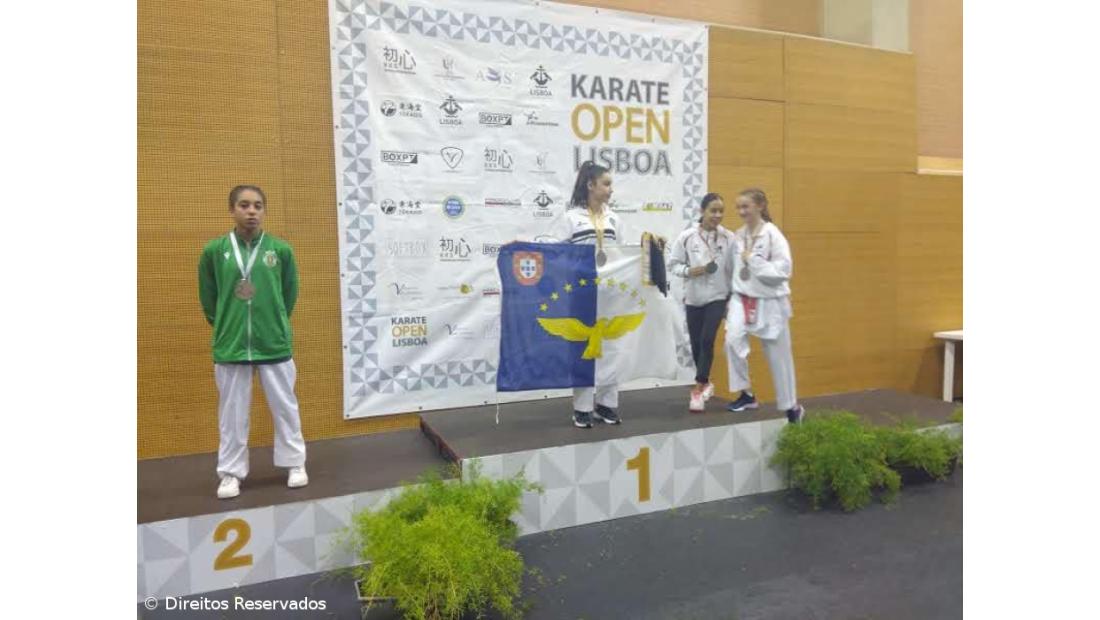 Sara Pereira do CKL conqusita 1º lugar na categoria U14-50kg – Imagem 3