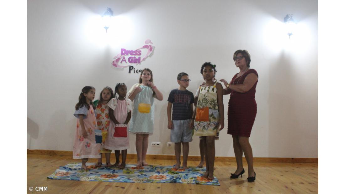 No Pico costuram-se vestidos que salvam vidas – Imagem 2