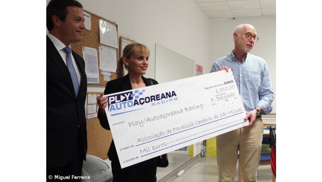 Play/AutoAçoreana doa mil euros à APCSM