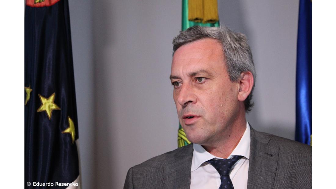 Açores prolongam até setembro isençao de taxas cobradas pela Lotaçor