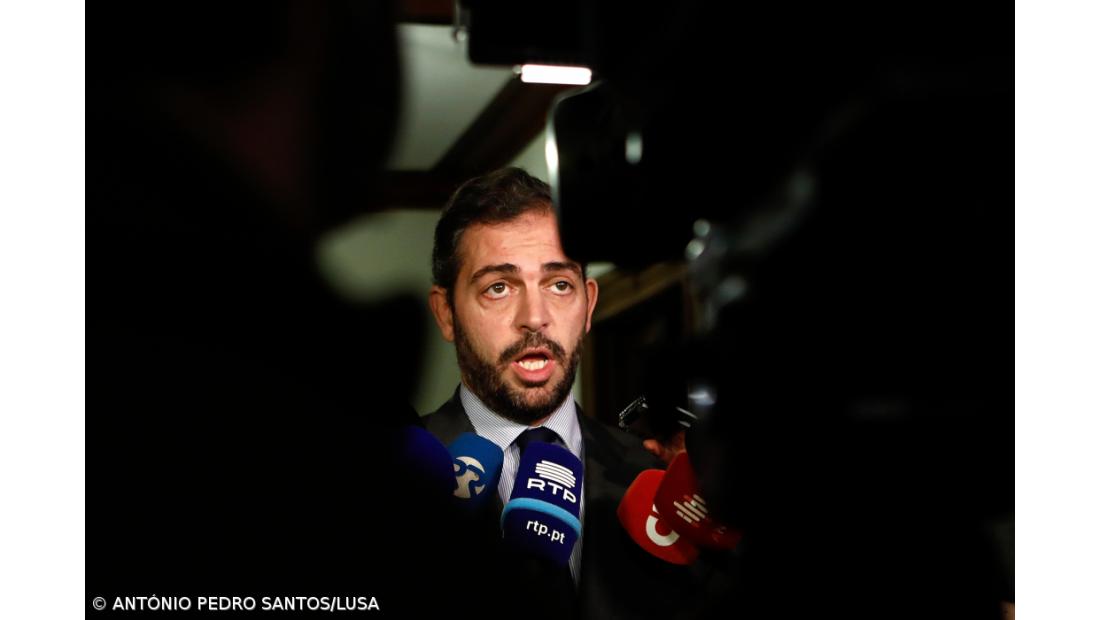 Governo lamenta decisão do BE de votar contra e contesta versão do partido