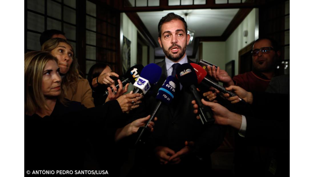 Governo vê posição BE como “definitiva” e remete mais negociações para especialidade