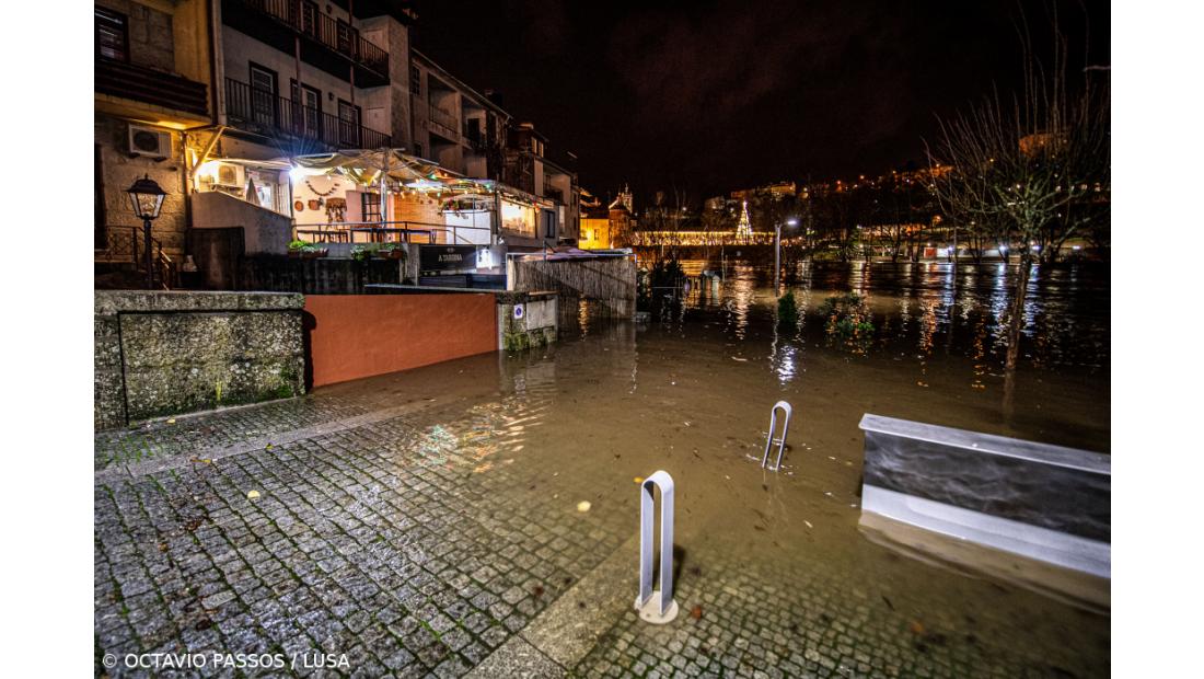 Proteção Civil alerta população para previsões de chuva que podem causar cheias