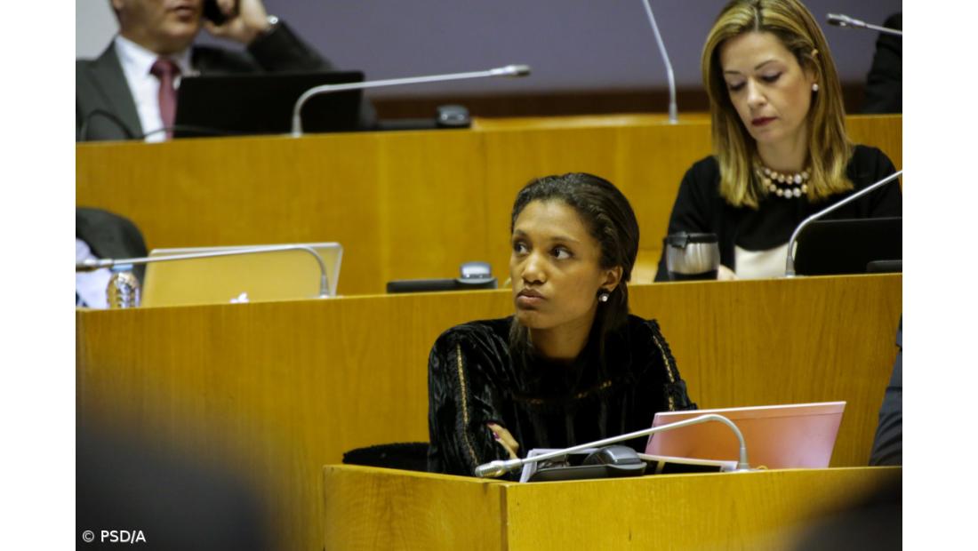 PSD/Açores acusa Governo Regional de esconder informações sobre operação aérea entre Terceira e Madrid