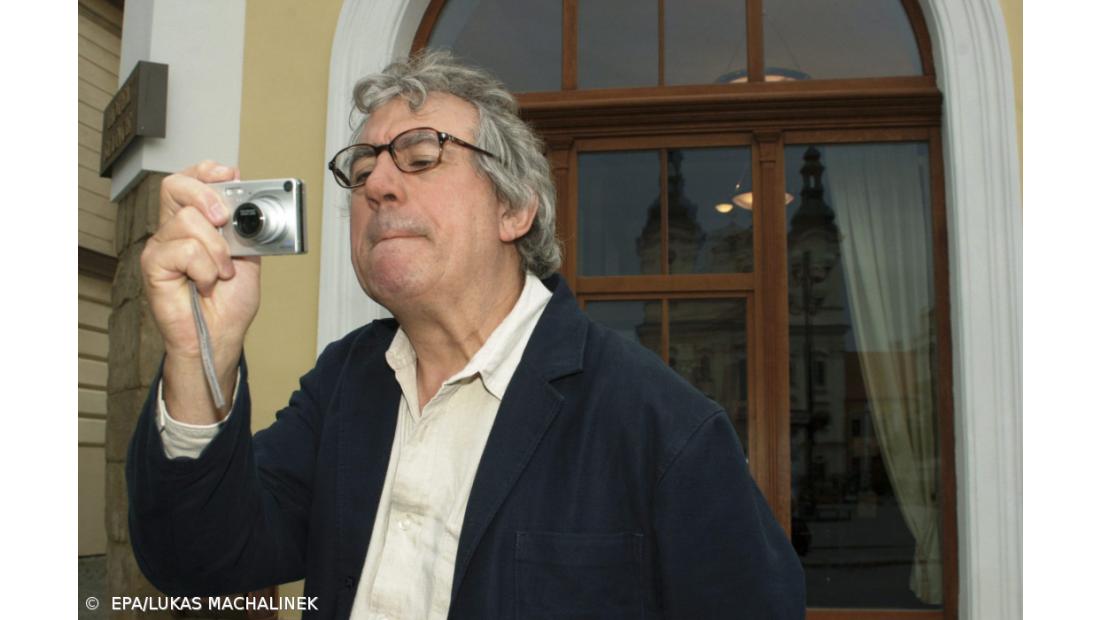 Morreu o ator e encenador Terry Jones, um dos Monty Python