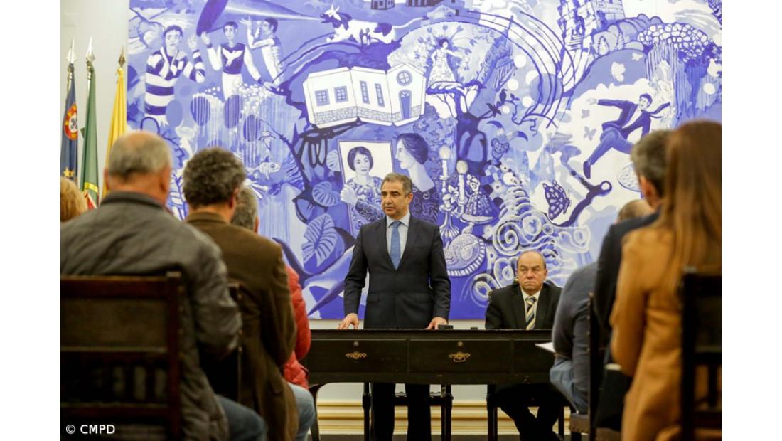 Câmara de Ponta Delgada transfere 1,6 ME para freguesias