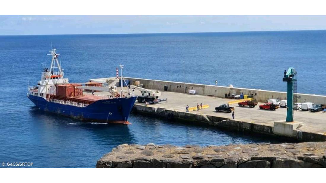 Autoridade marítima encerra portos nas Flores e Corvo devido ao mau tempo