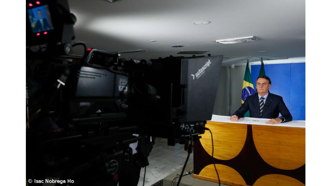 Jair Bolsonaro chama “judas” a Sérgio Moro e garante que “ninguém dará o golpe”